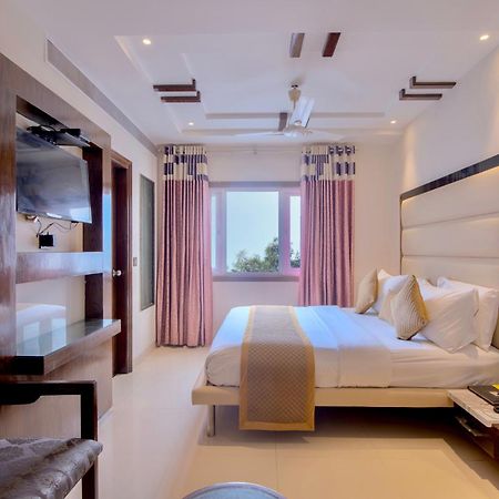 Empire Suites, Nové Dillí Exteriér fotografie