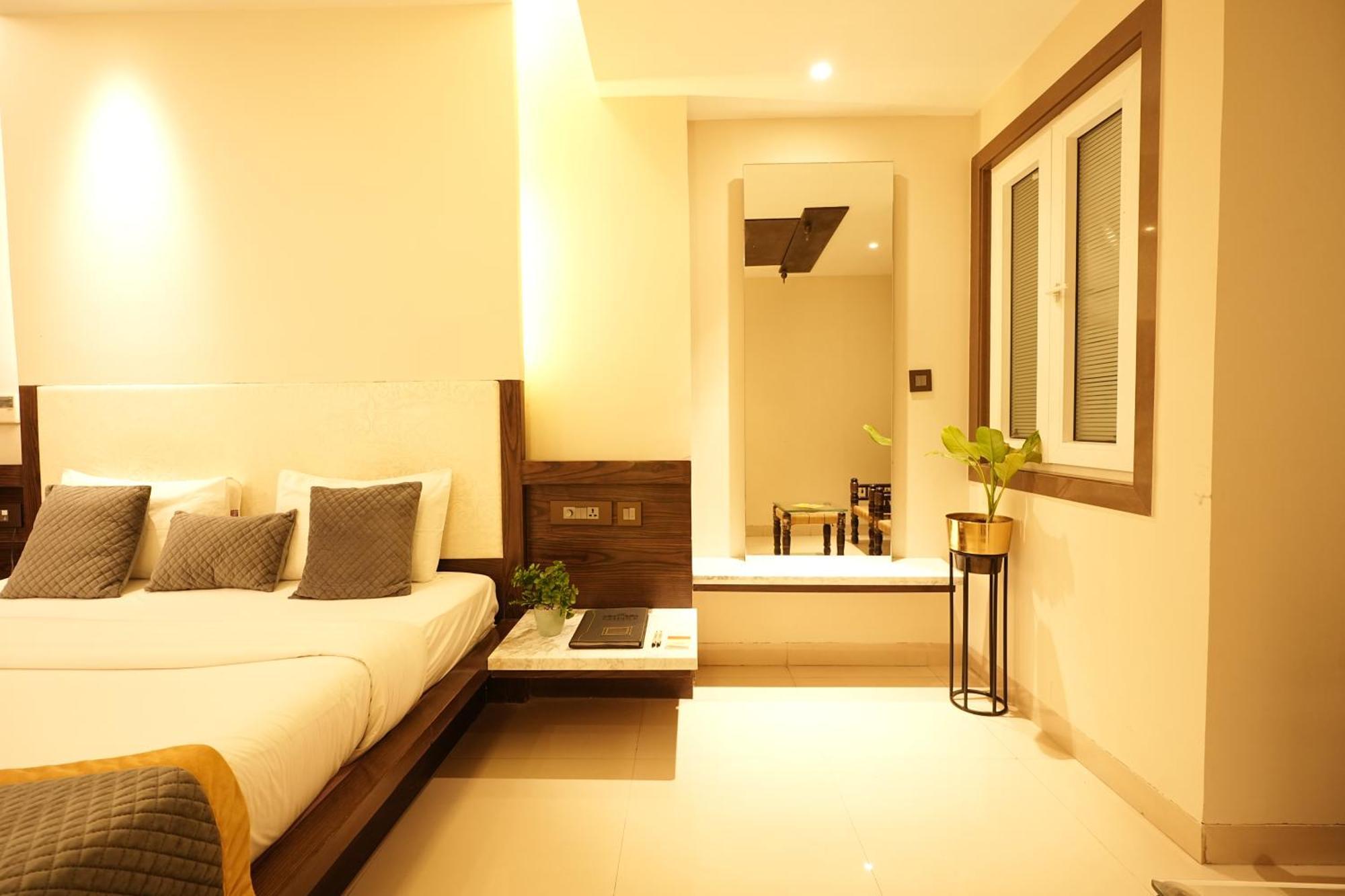 Empire Suites, Nové Dillí Exteriér fotografie