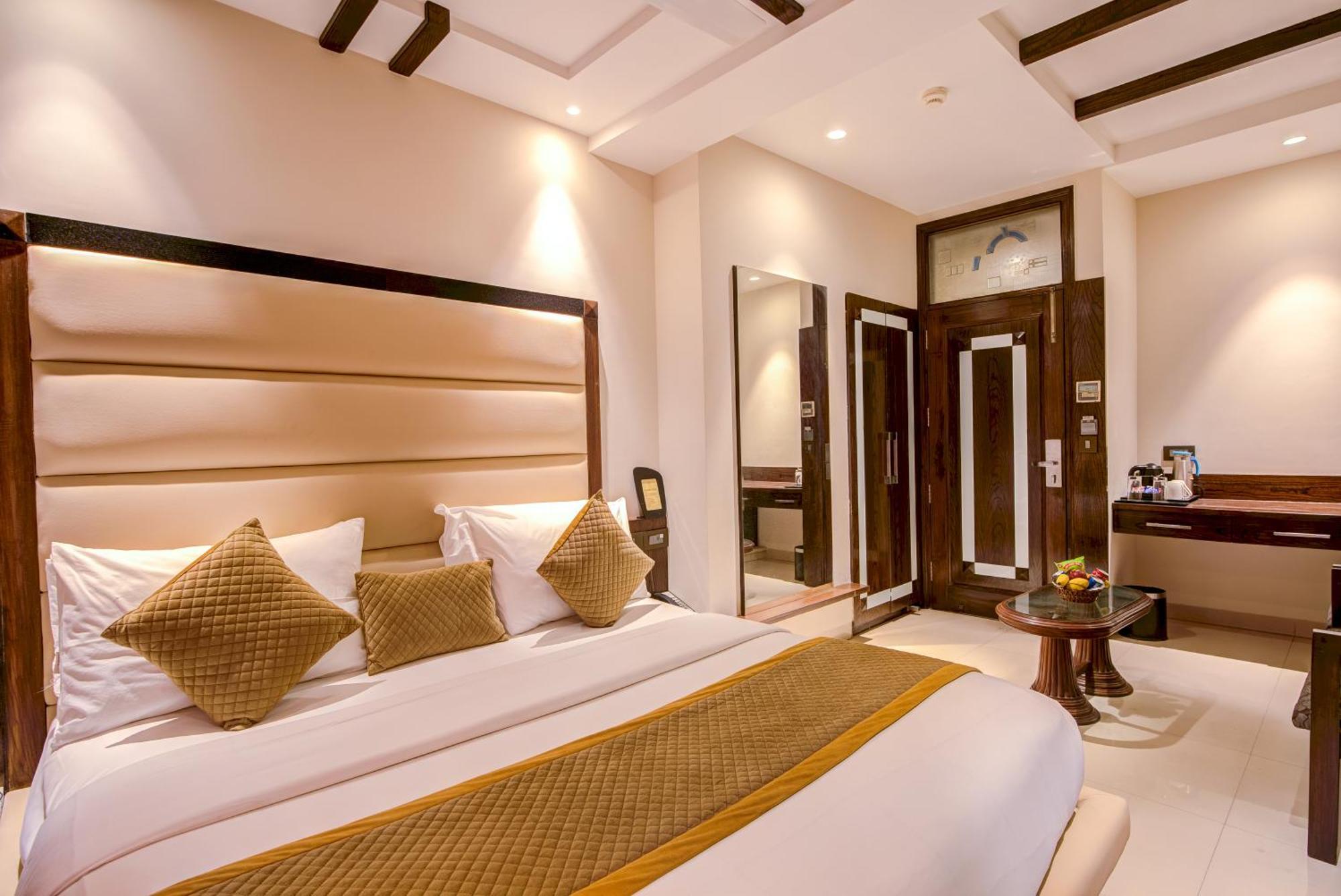 Empire Suites, Nové Dillí Exteriér fotografie